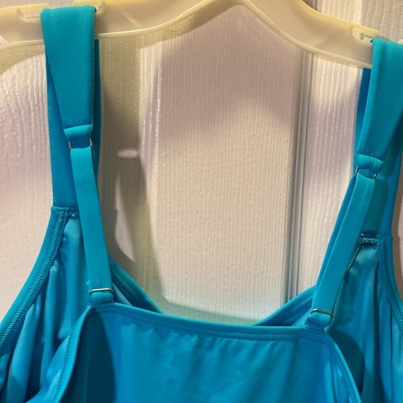 Swim tankini top, Land’s End - Picture 4 of 5